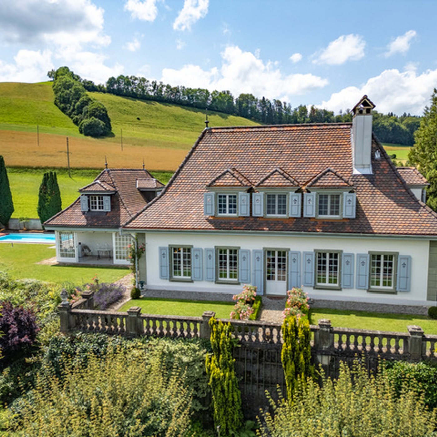 Landhausvilla mit Gartenoase